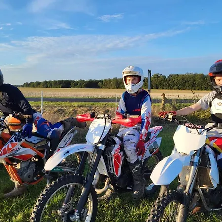 D'hotes Au Haras D'agathe Et Ses Princes Bed and breakfast *